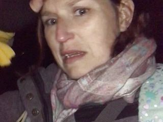 Rachel Wrigglers: Am fost prins făcând o wee pov în pădure noaptea târziu
