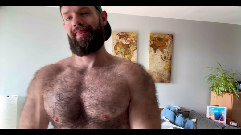 BeefyCanuck: Your Big Bro