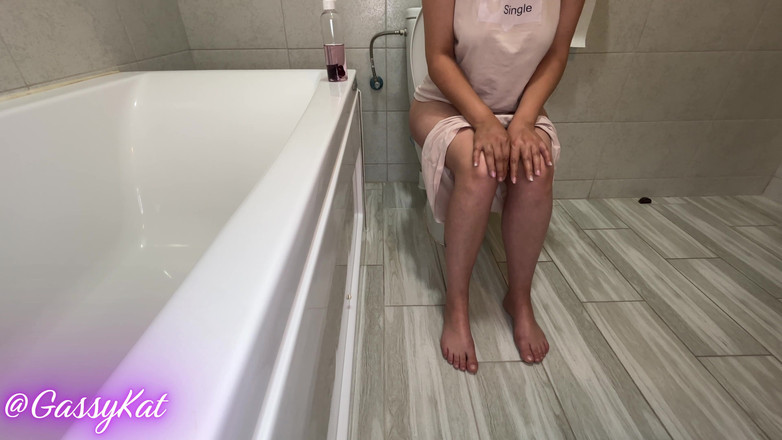 GassyKat: La toilette quotidiana episodio 22