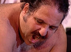 Alfacontent Babes: Zeița blondă este forată de Ron Jeremy