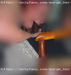 Purge_her: Zuig het, teef zuig het af