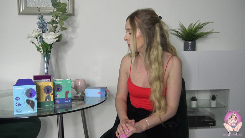 Brea Rose: Satisfyer-speeltje unboxing