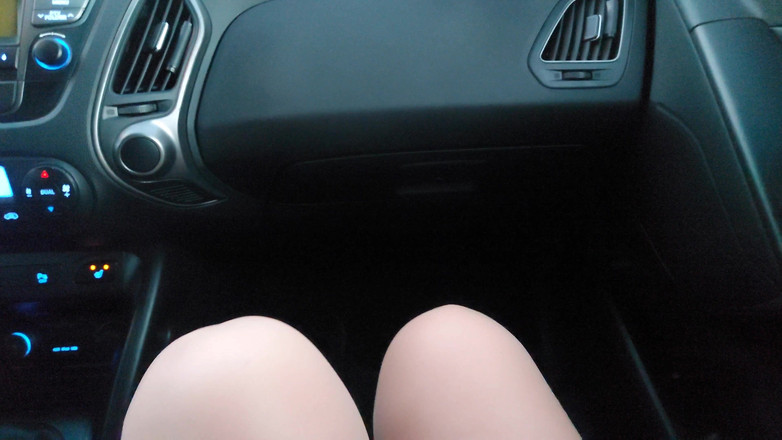 Step Mommy: Hot MILF in Stockings Seduces a Taxi Driver in the...