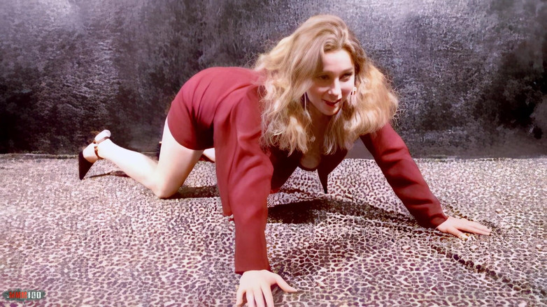 MMM100: カリア-b:大きな胸を持つホットな若いブロンド カリアB ガレージでストリップをしている