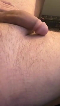 Gooner casada heterosexual jugando con polla suave hasta que es duro con semen arruinado