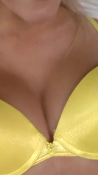 สาวผมทองหีฟิตในตาข่าย โดนน้ำมันหล่อลื่นเย็ดท่าหมาแตกใน