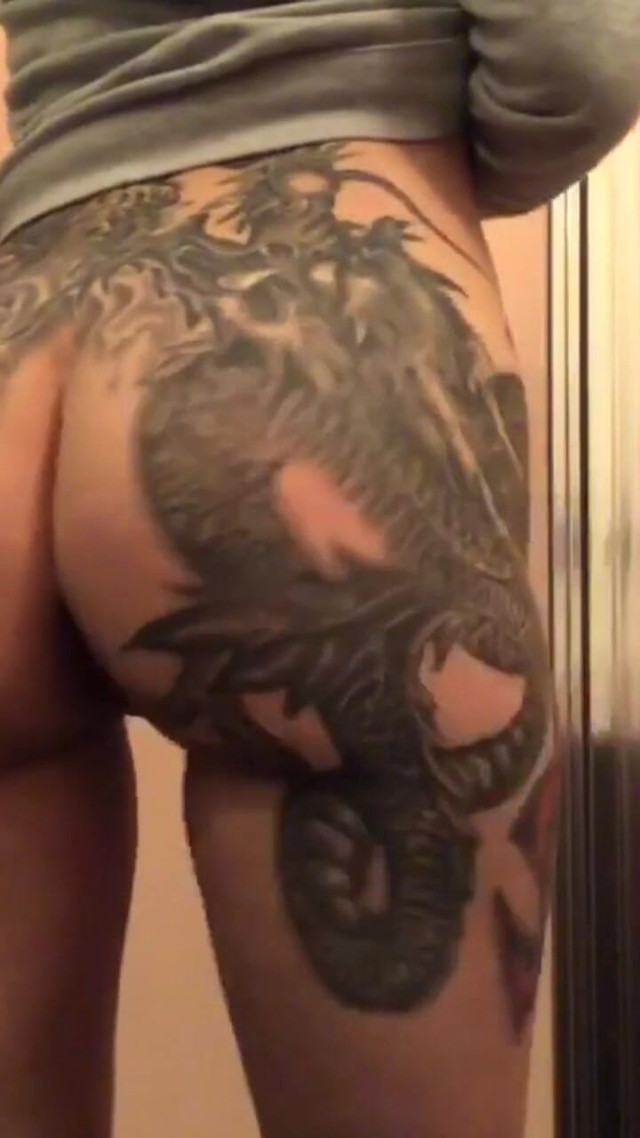 Twerking My Tattooed Ass (Darcy Diamond) Twerking My Tattooed Ass (Darcy Diamond)