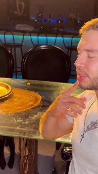 2 dívky a 1 šťasťák