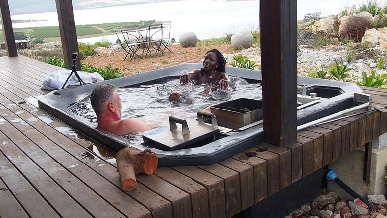 Black Swan: 구름 속의 새벽