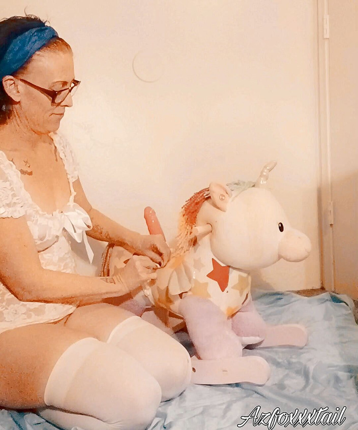 AzFoxxxTailPhelicia: 유니콘 어셈블리 22-03-09