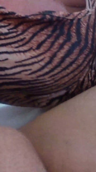 Non ho mai succhiato un cazzo nero prima che con ivy lace