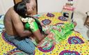 Desi palace: Video viral rekaman seks istri hot india dengan kain sosis...
