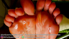 Dr. Foot Queen Goddess: Розтирання мокрої масляної підошви, частина 1