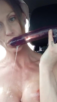 Vanessa Hastings Deep Throats Dildo in Car