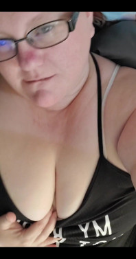 Cum Play with My Titties.