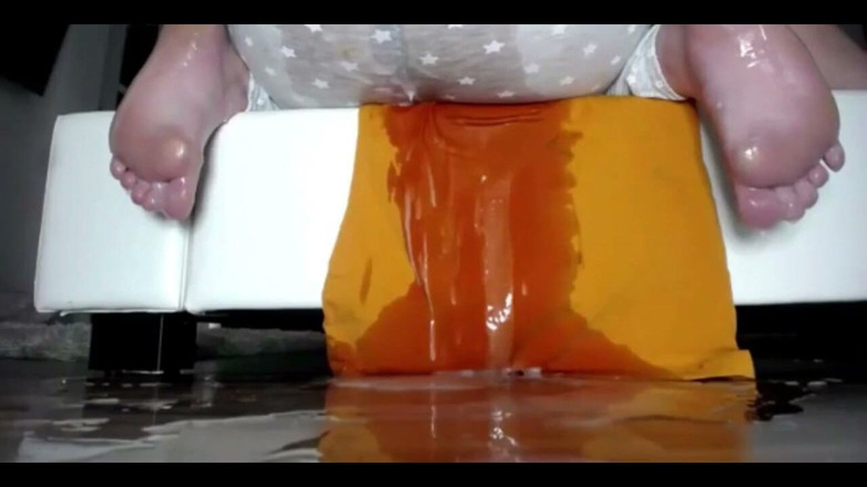 Katherine Squirt: She Make Dirty All the Floor with Big Cum