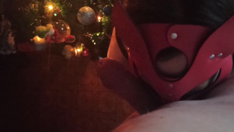 Sasha Green: 新年热辣口交的礼物