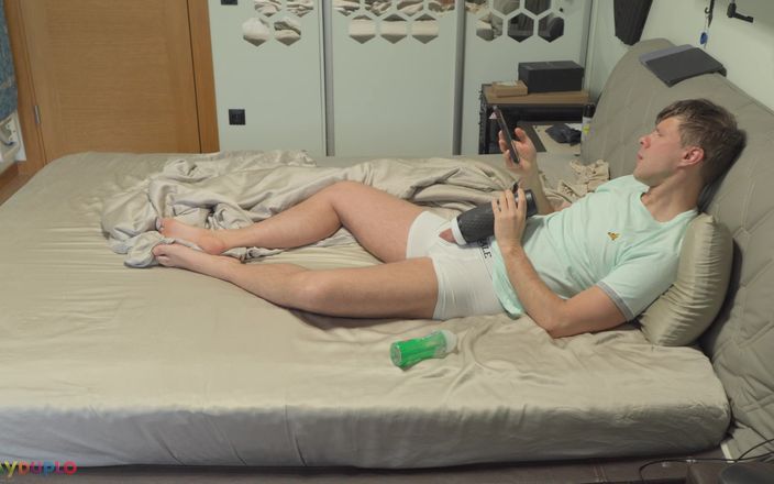 GayDuplo: Testování nového self sacího fleshlight!