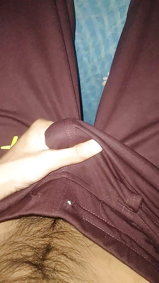 Hottypussy18: Velký čůrák s velkými černými vlasy