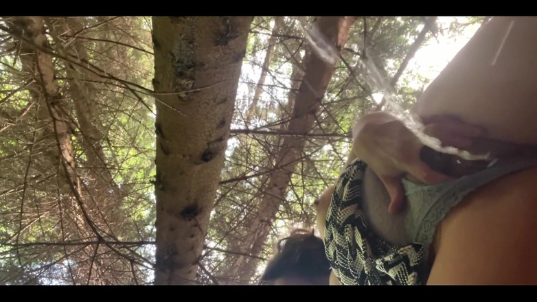 Crypto Mommy: 我在公园里散步，Pee bb，你问我这个吗？