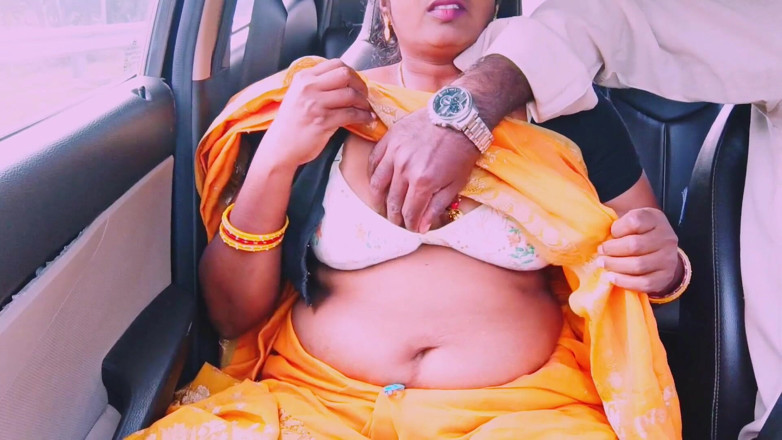 Telugu honey lips: Desi Saree Maid Car Sex Telugu Dirty Talks.