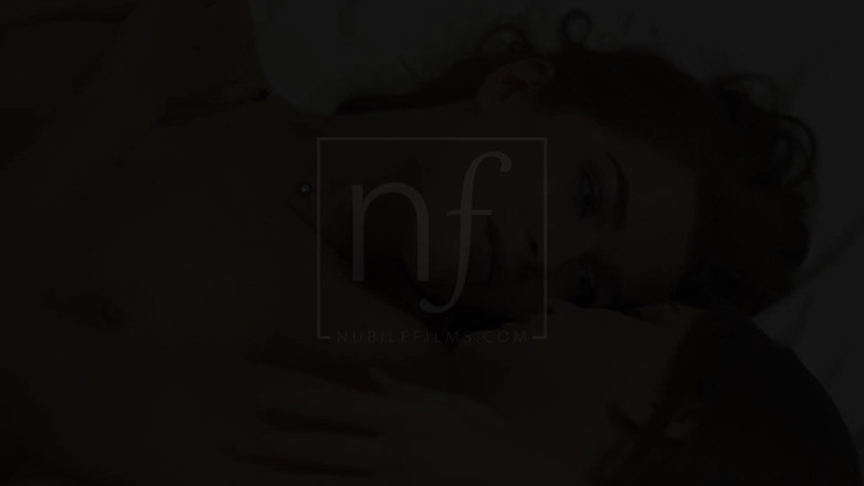 Nubile Films: Trio erotico