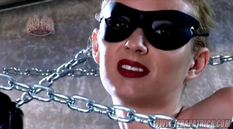 Tera Patrick: Dominazione: Scena 1 Con Hillary Scott