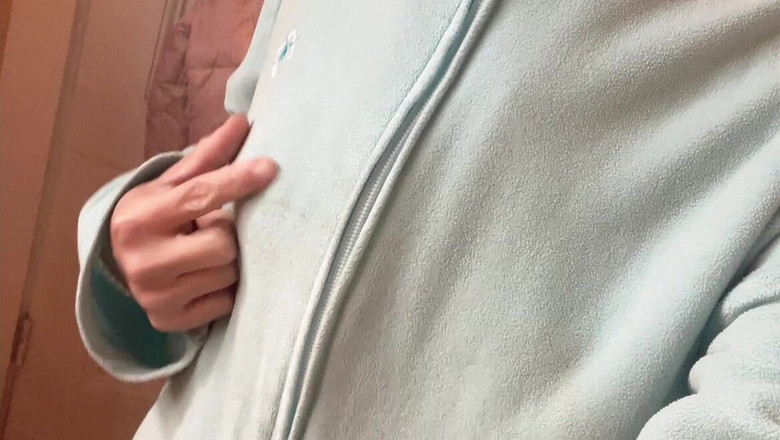 sweethanajapanese: Chica universitaria Hana meando coño hermosamente ella es linda nena