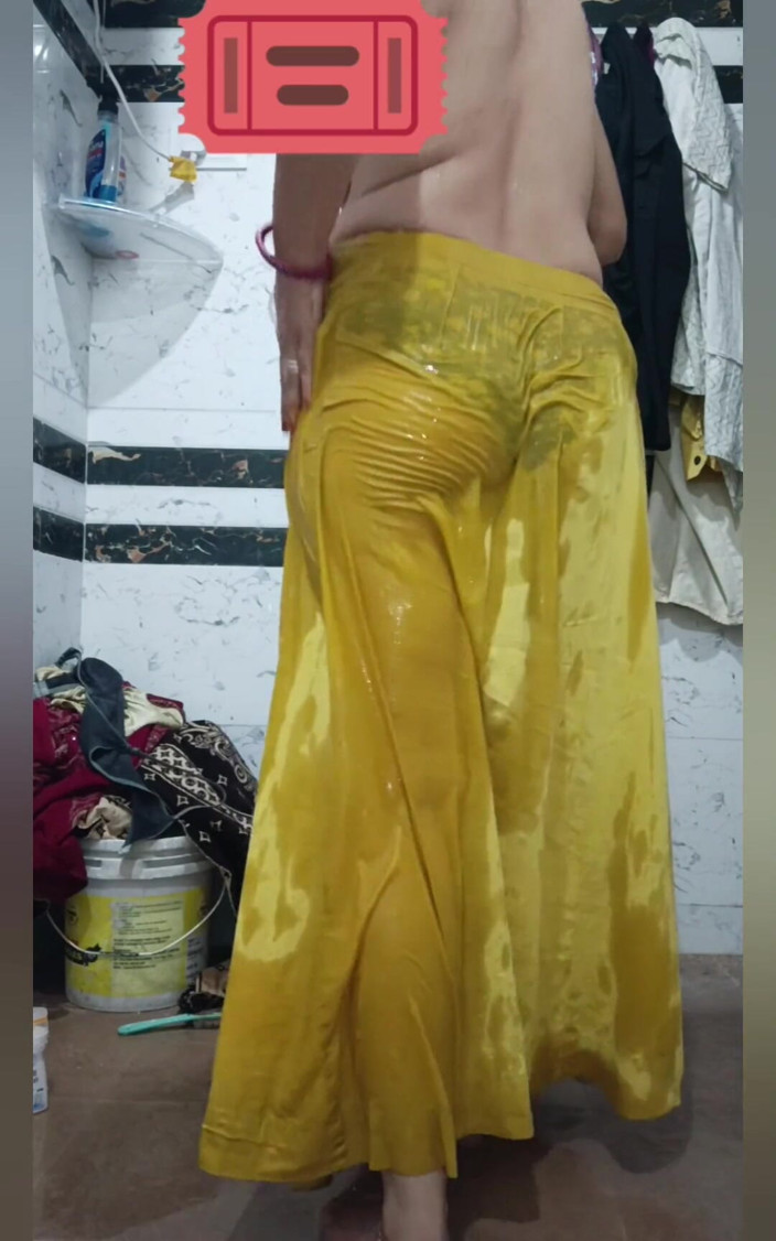 Priyahot77: Priya bhabi kroppsshow i ny stil