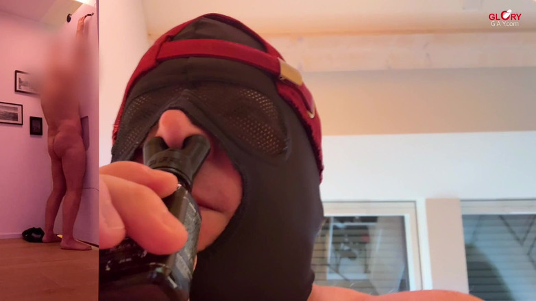 GLORYHOLEGAYS: 4 Cookies &amp; Cream - Il suo cazzo mostruoso mi ha lasciato...