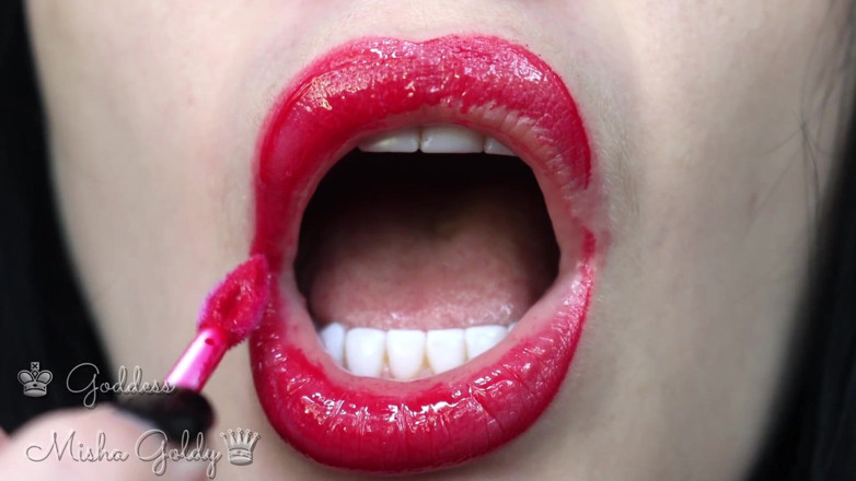 Goddess Misha Goldy: Cum to my big red seduction and big hookah smoke