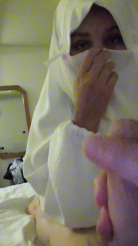 Burka Girl Cum Walk and Piss