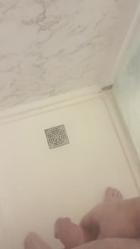 Retired Army Veteran Playing with His Cock in the Shower