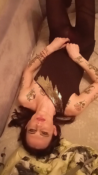 Rainbowdracat: Rainbowdracat se saje a stříká