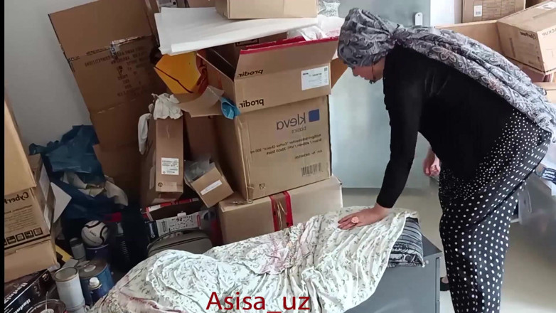 Asisa_oz: Im abstellraum des freundes gefickt