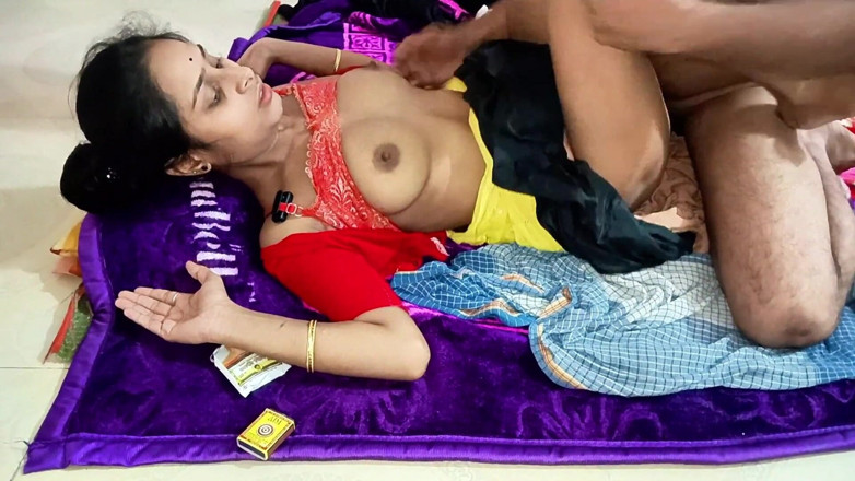 Easypron: Indian Village Hot Girl Parnita Sex with His Boyfreind