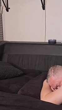 Stepdaddy Piss on Femboy