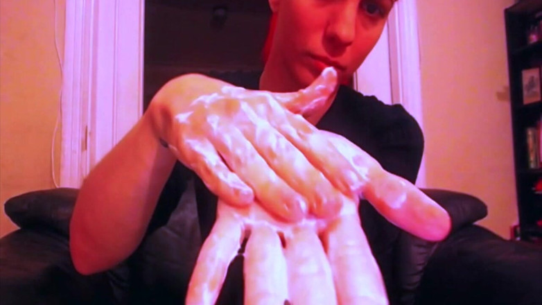 Quinn brooks: โลชั่นมือฉัน