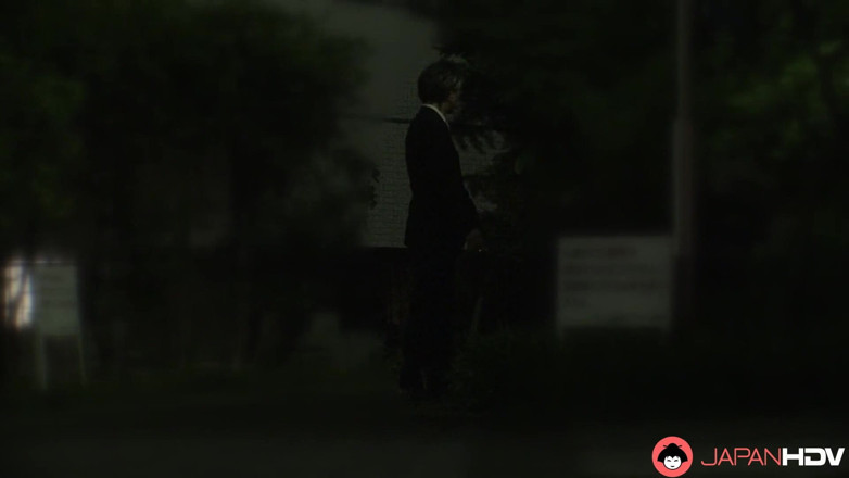 Japan HDV: Mako Saeki și managerul ei scape la un hotel al iubirii...