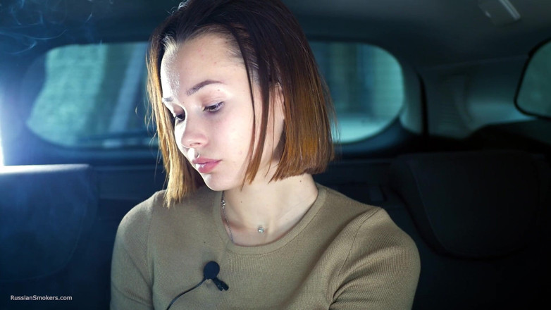 Russian Smokers: Sexy Russian Babe Smoking Cigarette Natural Setting