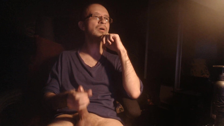 Alex Metallov: Chico divertido cachondo pajeando una gran polla en la webcam