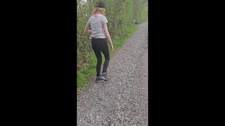 Bikergirl_97: Wędrówka kończy się pieprzeniem samochodu i złapaliśmy!