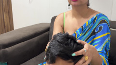 Hornycouple149: 继母服用了错误的避孕药，最终给了她一个性增强剂“让我帮你脱掉它”