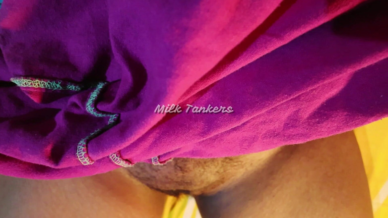 Milktankers: Squirtende dame