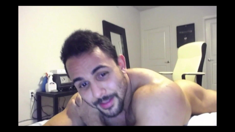 Benji Bastian: 皆さん、ハッピーハンプデー!