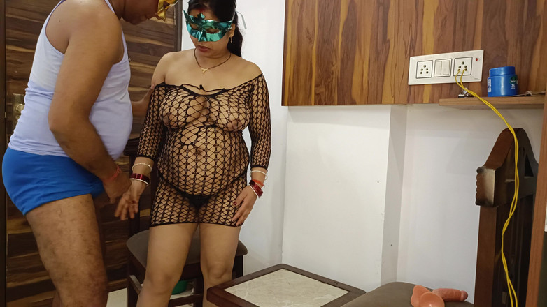 Desihoneycouple: Pooja Bhabhi Fickt Mit Ehemann Im Hotel