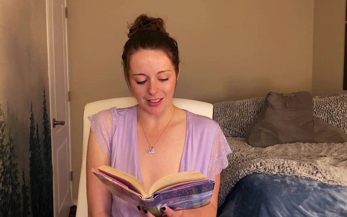 Nadia Foxx: Hysterically Reading Harry Potter and the Chamber of Secrets While...
