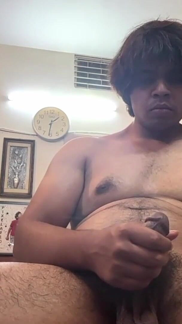 Luxe Ryn: Desi Twink Ragazzo Masturba Il Suo Grosso Cazzo Duro E...