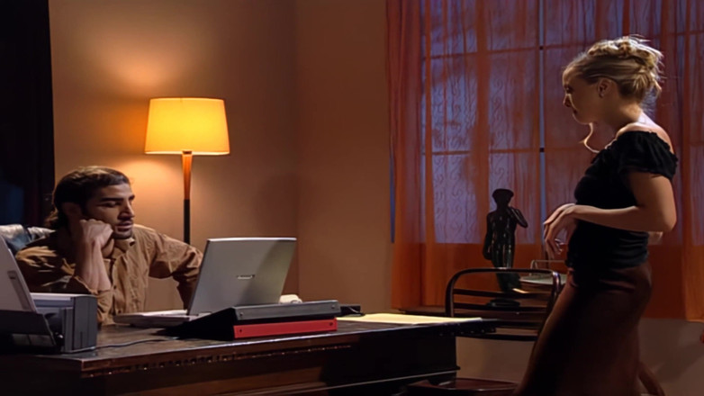 Luxury porn channel: Blonde sekretärin pflege, beginnt mit tiefem hals, muschireiten