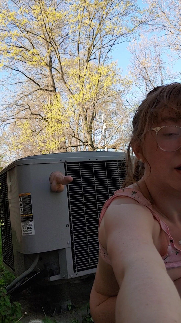 MandyFrizzle: 휴식이 필요한 가드너